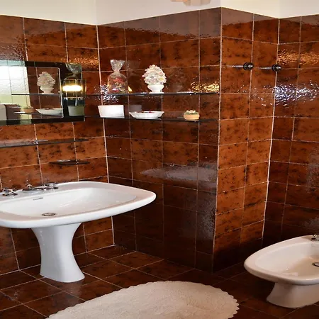 Villa In Verucchio Near Rimini Beaches, Cleaning Included * Rimini