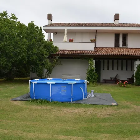 בית נופש Villa In Verucchio Near Rimini Beaches, Cleaning Included רימיני